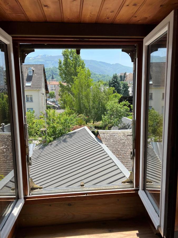 Top Floor Apartment With Mountain Views In The Centre Of Argeles Gazost Extérieur photo